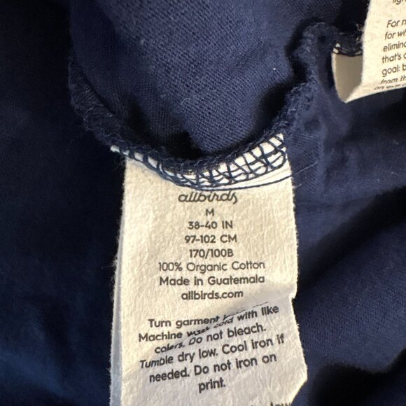 Allbirds Allgood Cotton Logo Tee Men's Size Medium in Deep Navy Blue NWT! - Picture 4 of 5